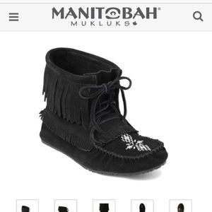 Manitobah Mukluks/Moccasins